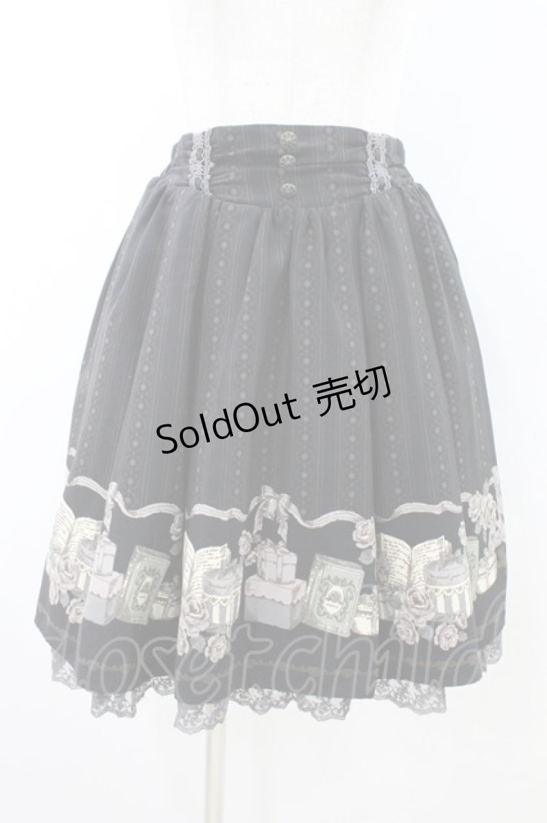 画像1: axes femme / プレゼントBOX柄ミドルスカート M ブラック H-26-08-08-1048-AX-SK-NS-ZH (1)