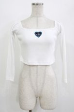 画像1: MORPH8NE / Berry off shoulder ribbed crop top  ホワイト H-26-08-13-045-PU-TO-KB-ZH (1)
