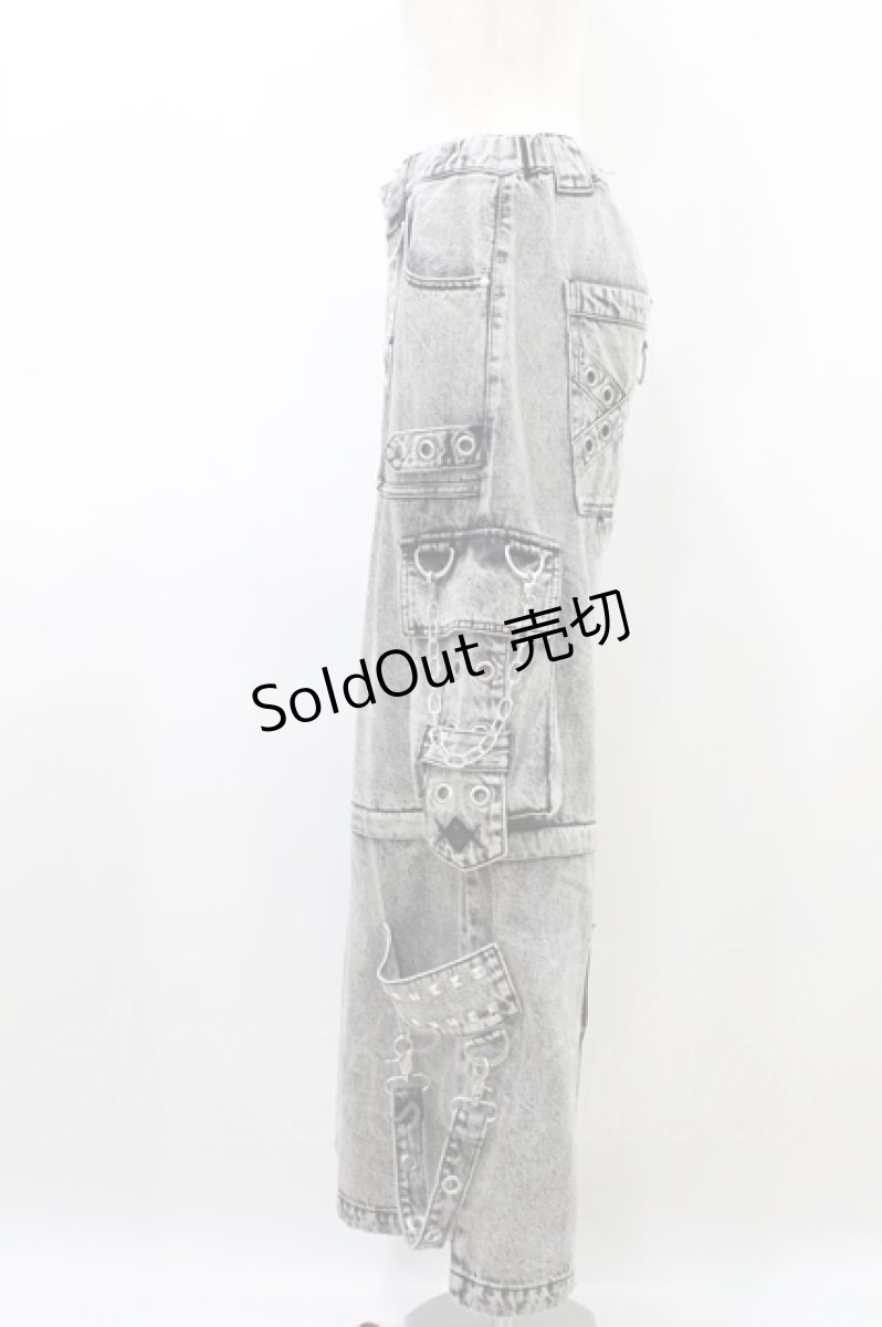 画像2: REFLEM / 2WAYボンテージワイドデニムカーゴパンツ FREE グレー H-26-08-14-1025-PU-PA-AK-ZH (2)