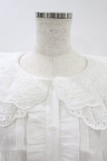 画像3: Flower Bouquet（海外ロリータブランド） / うさぎ刺繍ブラウス XL 白 H-26-08-17-054-LO-BL-NS-ZH (3)