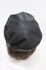 画像2: LAZYSLAY / レザースタッズキャスケット F 黒 H-26-08-20-005-PU-AC-AK-ZH (2)