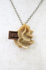 画像1: Q-pot. / chocolate whipe necklace  ブラウン H-26-08-20-022-QP-AC-AK-ZH (1)
