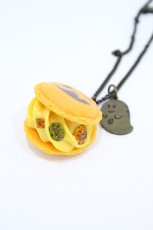 画像3: Q-pot. / Jack-o'-lantern Macaron Necklace  オレンジ H-26-08-20-024-QP-AC-AK-ZH (3)