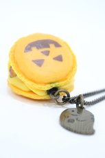 画像4: Q-pot. / Jack-o'-lantern Macaron Necklace  オレンジ H-26-08-20-024-QP-AC-AK-ZH (4)