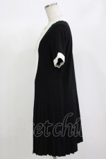画像2: Katie / 半袖プリーツワンピース  BLACK H-26-08-23-1028-LO-OP-AK-ZH (2)