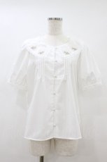 画像1: Fi.n.t / ローズ刺繍チュールレース衿ブラウス Free OFF WHITE H-26-08-24-039-CA-BL-NS-ZH (1)