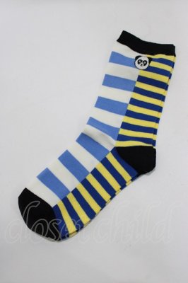 Preview of PEPE BORDER SOCKS  BLUE×YELLOW