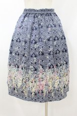 画像2: axes femme / フラワープリントスカート M ネイビー H-26-08-28-055-AX-SK-NS-ZH (2)