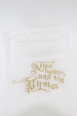 画像2: ALICE and the PIRATES / A/Pロゴ小レースオーバーニーソックス 22-24cm オフ白 H-26-08-28-1009-PA-ZA-YZ-ZH (2)