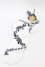 画像1: ALICE and the PIRATES / A/Pレースアップローズオーバーニーソックス 22-24cm オフ白×ブラック H-26-08-28-1003-PA-ZA-YZ-ZH (1)
