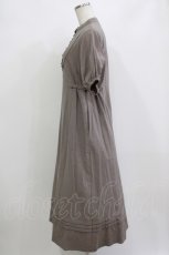 画像2: LEBECCA boutique / その先に続くワンピース Free グレー H-26-08-30-035-LO-OP-NS-ZH (2)