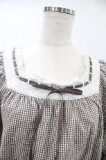 画像3: Fi.n.t / はしごリボン使いプルオーバーブラウス Free GRAY×WH H-26-08-30-1053-CA-BL-NS-ZH (3)