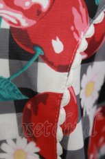 画像4: Angelic Pretty / Fresh Cherryワンピース Free ブラック H-26-08-30-019-AP-OP-NS-ZH (4)