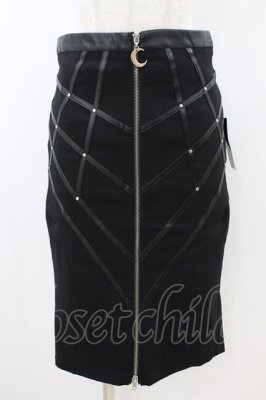 Preview of BONDED TO THE MOON SKIRT M ブラック