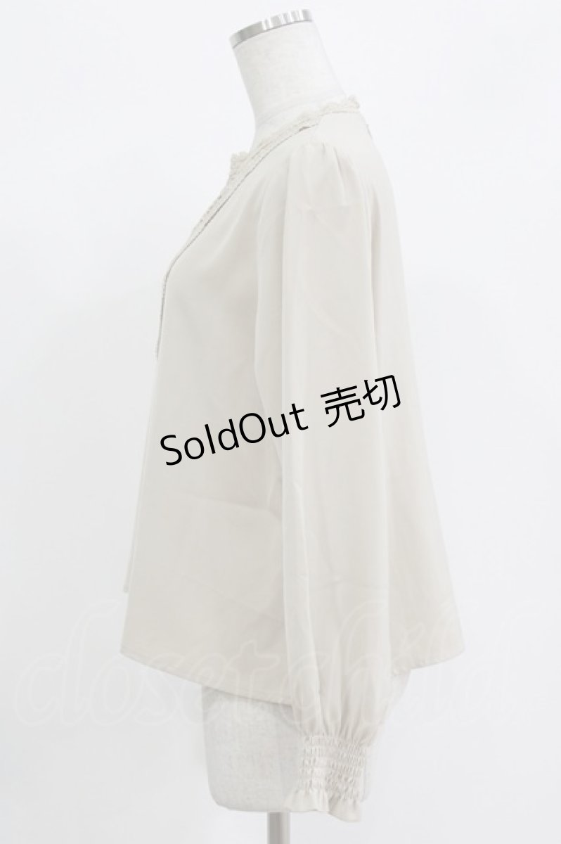 画像2: an another angelus / ステンドグラス風レースヨークブラウス Free BEIGE H-26-09-05-043-CA-BL-NS-ZH (2)