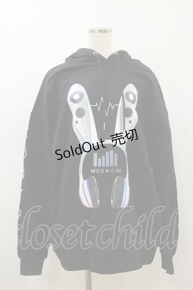 画像1: LISTEN FLAVOR / サイバーうさ耳ヘッドホンパーカー  黒 H-26-09-09-1050-PU-TO-AK-ZH (1)