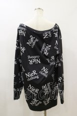 画像2: NieR Clothing / プリントトップス  黒/ロゴ H-26-09-09-1029-PU-BL-KB-ZH (2)