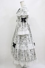 画像2: metamorphose / クラウンクロスケープ付ロングドレス サイズ1 オフ H-26-09-10-1029-ME-OP-NS-ZH (2)