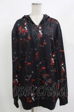 画像1: NieR Clothing / 総柄ZIPパーカー  黒×赤 H-26-09-12-047-PU-TO-KB-ZH (1)
