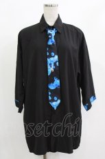 画像1: NieR Clothing / タイ付き半袖シャツ F 黒 H-26-09-12-056-PU-BL-AK-ZH (1)