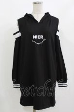 画像1: NieR Clothing / フード付き肩開きトップス  黒 H-26-09-12-059-PU-TO-AK-ZH (1)