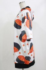 画像2: NieR Clothing / 総柄ZIP半袖パーカー F 白 H-26-09-12-060-PU-TO-AK-ZH (2)