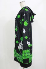 画像2: NieR Clothing / 総柄ZIPパーカー F 黒 H-26-09-12-062-PU-TO-AK-ZH (2)