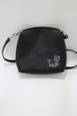 画像2: NieR Clothing / ショルダーバッグ  黒 H-26-09-12-078-PU-ZA-AK-ZH (2)