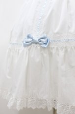 画像5: metamorphose / 【プラスサイズ】はしごレース丸襟半袖ワンピース プラスサイズ 白/サックス H-26-09-13-020-ME-OP-NS-ZH (5)