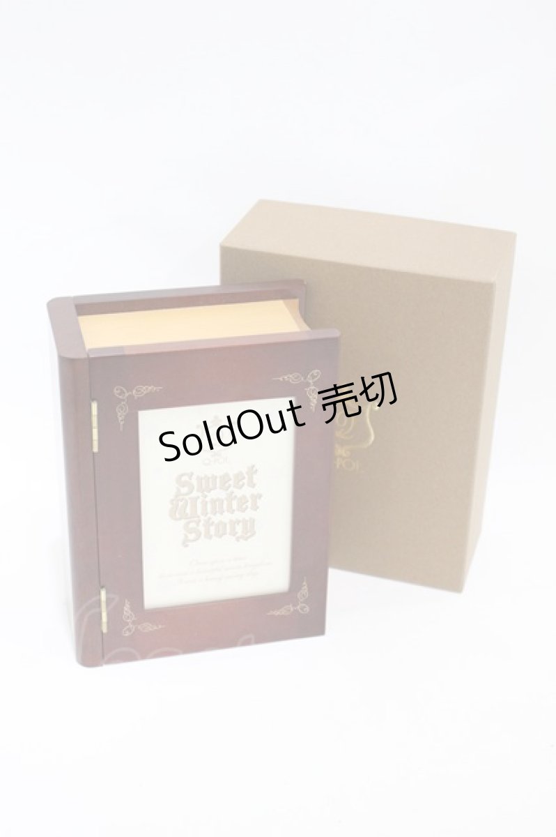 画像1: Q-pot. / スイートウィンターストーリーブックネックレス/オルゴールBOX  ゴールド H-26-09-14-1005-QP-AC-NS-ZH (1)