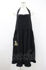 画像1: m petit by misako / NINA'Sロゴ刺繍エプロン M-L ブラック H-26-09-20-041-LO-OP-YZ-ZH (1)