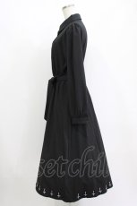 画像2: NieR Clothing / 十字架刺繍シャツワンピース F 黒 H-26-09-21-001-PU-OP-AK-ZH (2)