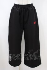 画像1: NieR Clothing / 刺繍スウェットパンツ F 黒 H-26-09-22-1014-PU-PA-AK-ZH (1)