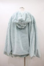 画像2: Deorart / メロウボリュームファー・ネコミミフードポンチョコート L ミント H-26-09-26-1052-PU-CO-AK-ZH (2)
