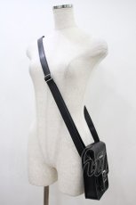 画像2: Dr.Martens （Getta Grip） / リポーターバッグ  ブラック H-26-09-26-1010-PU-BG-KB-ZH (2)