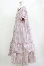 画像2: axes femme / ストライプ柄ティアードワンピース Free ピンク H-26-09-27-1001-AX-OP-NS-ZH (2)