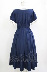 画像3: axes femme / リボンブローチ薔薇刺繍ワンピース M ネイビー H-26-09-27-1002-AX-OP-NS-ZH (3)
