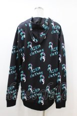 画像2: NieR Clothing / 総柄プルパーカー Free 黒×ONEくん H-26-09-29-1070-PU-TO-KB-ZH (2)