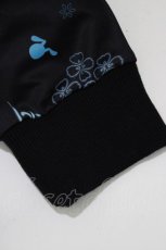 画像4: NieR Clothing / 総柄ZIPパーカー  黒 H-26-09-30-1022-PU-TO-KB-ZH (4)
