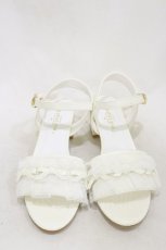 画像1: axes femme POETIQUE / ドットチュールフリルサンダル L 白 H-26-09-30-2021-AX-SH-NS-ZH (1)