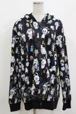 画像1: NieR Clothing / 総柄ZIPパーカー F 黒×Nierちゃん H-26-10-02-059-PU-TO-KB-ZH (1)