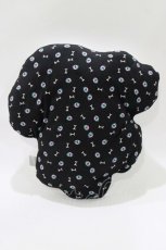 画像2: NieR Clothing / クッション   H-26-10-03-066-PU-ZA-KB-ZH (2)
