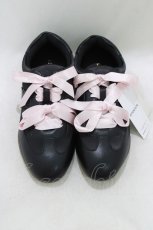 画像1: axes femme POETIQUE / ダブルリボンサテンスニーカー L(24.5cm) ブラック/ピンク H-26-10-03-081-AX-SH-NS-ZH (1)