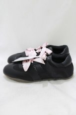 画像2: axes femme POETIQUE / ダブルリボンサテンスニーカー L(24.5cm) ブラック/ピンク H-26-10-03-081-AX-SH-NS-ZH (2)