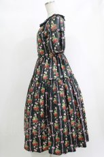 画像2: Melody BasKet / Strawberry Roseスクエアネックワンピース M ブラック H-26-10-04-1006-LO-OP-AK-ZH (2)