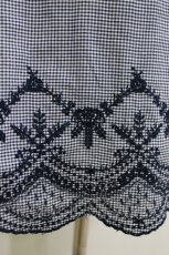 画像4: Ank Rouge / ギンガムチェック裾刺繍ミニワンピース M ネイビー H-26-10-09-030-CA-OP-SA-ZH (4)