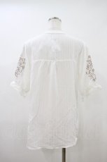 画像2: axes femme / 刺繍袖スキッパーシアーシャツ M 白 H-26-10-09-1063-AX-BL-NS-ZH (2)