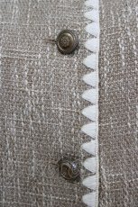 画像4: Maison de FLEUR Petite Robe canone / メラニーの気品忘れないツイードジャケット S Beige H-26-10-10-1040-LO-JA-NS-ZH (4)