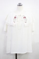 画像1: axes femme / 刺繍入ケープブラウス Free オフ H-26-10-10-031-AX-BL-IG-ZH (1)