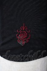 画像3: Ozz oneste / 薔薇刺繍カットソー  黒 H-26-10-17-055-OO-TO-AK-ZH (3)